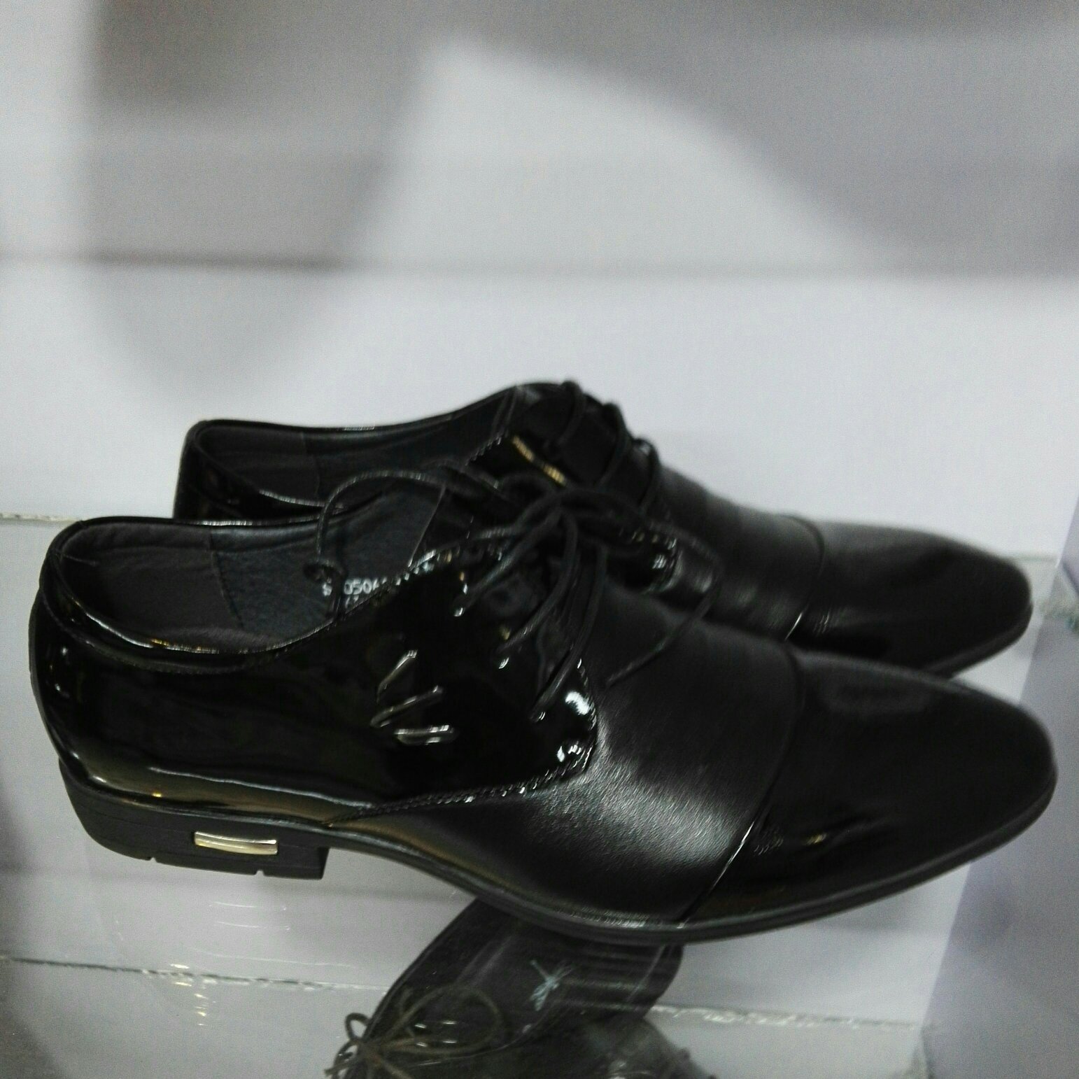 红蜻蜓男式皮鞋