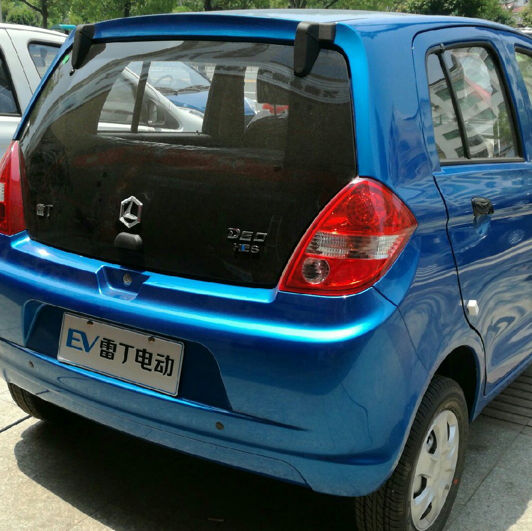 雷丁电动汽车d50怡享版